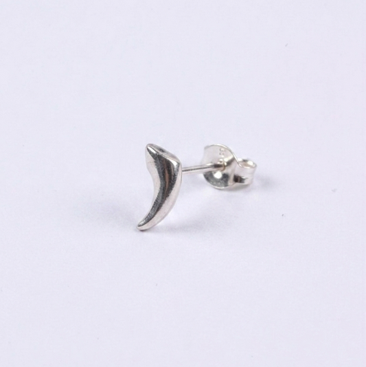 silver925ミニきばピアス